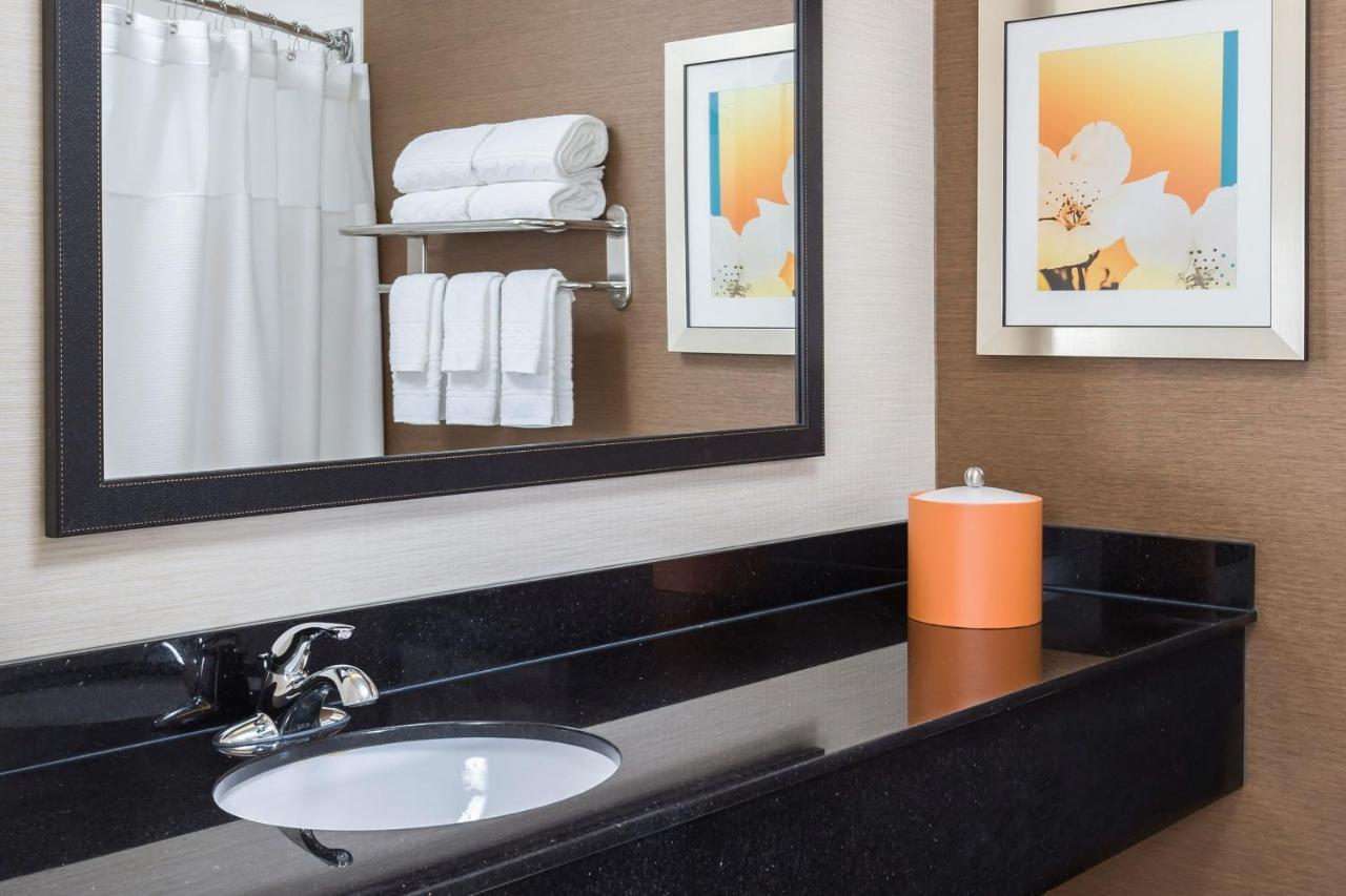 Fairfield Inn מונסי מראה חיצוני תמונה