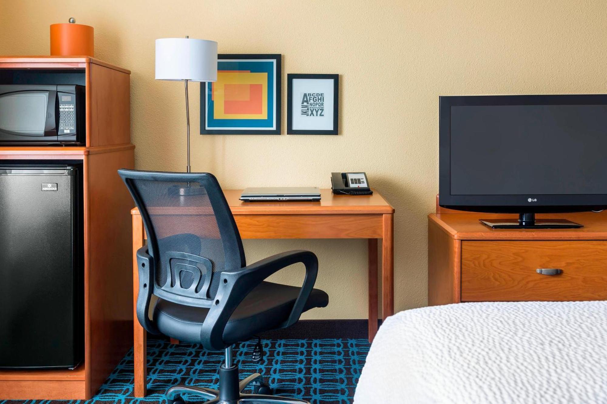 Fairfield Inn מונסי מראה חיצוני תמונה