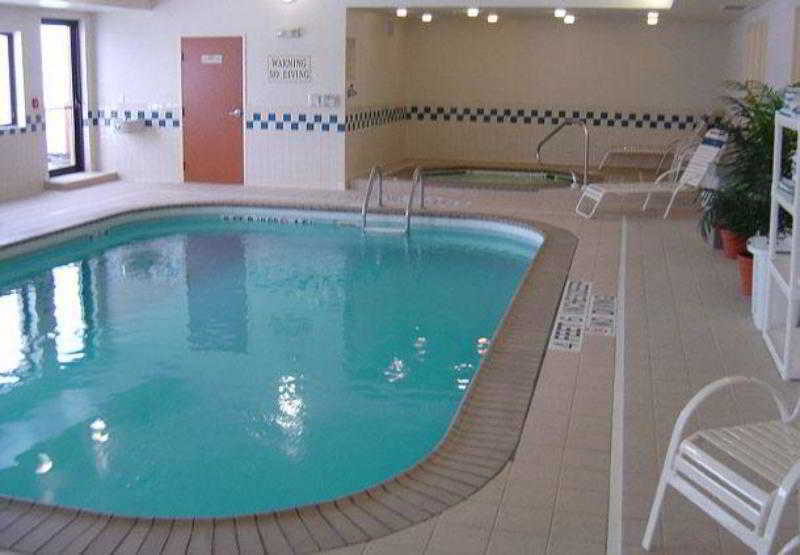 Fairfield Inn מונסי מראה חיצוני תמונה